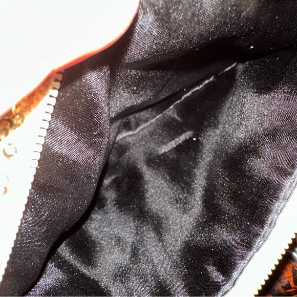 Victoria’s Secret Gold Sequin Clutch Purse Evening Hand Bag Shiny Zipper - Picture 12 of 15